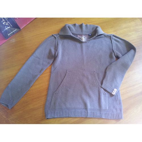 Très Beau Pull Okaïdi Couleur Taupe Taille 8ans , Joli Col Ouvert