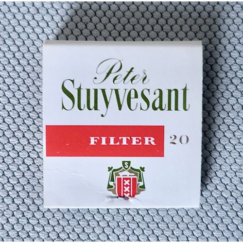 Pochette D'Allumettes Pleine Peter Stuyvesant Filter. Hotel Arcade. "Le Centre Ville Compris".