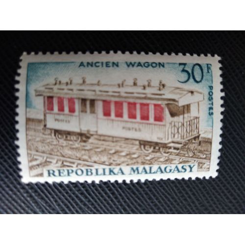 Timbre Madagascar Y T 416 Ancien Wagon Postal De Chemin De Fer. 1966 (030509 )