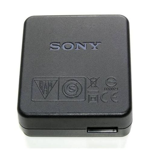 Sony AC-UB10D 5V Adaptateur de charge USB (220V - 240V) USB pour Sony Alpha Sony Cyber-shot Sony HDR Sony NEX et autres 500 mA pour Sony RX0 DSC-HX10, HX200, RX10, RX100
