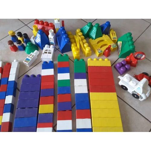 Lot De Grosses Briques Mega Bloks.