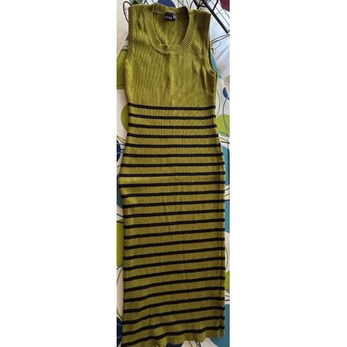 Robe Sans Manche
