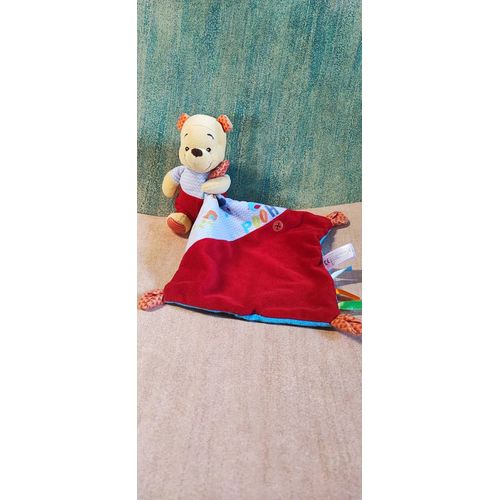 Doudou Winnie L'Ourson Mouchoir Disney
