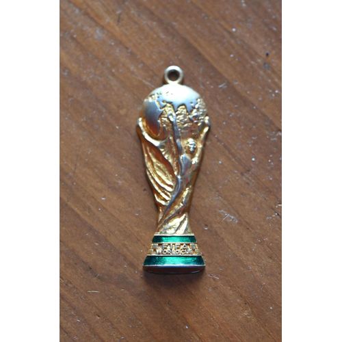 Pendentif Fifa Coupe Du Monde 1998