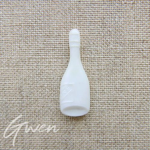 Feve Ancienne Bouteille Plastique Miniature