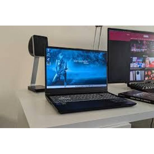 Medion Erazer Deputy P60 15.6" Intel Core i7-12650H - 4.7 Ghz - Ram 16 Go - SSD 512 Go