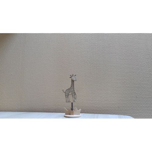 Maquette De Girafe Sur Ressort