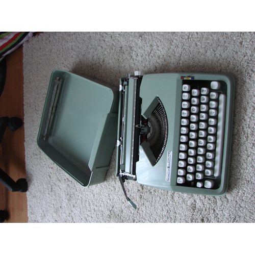 Machine À Écrire Vintage Portable Hermes Baby 1960