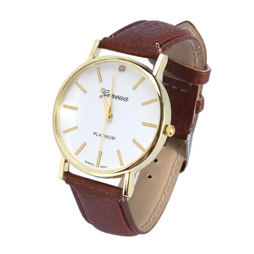 Mode Femme Casual Simple Analogique Quartz Montre Date Robe Roundl Ours Montre-Bracelet Marron