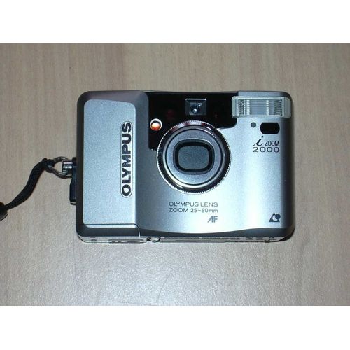 Olympus i Zoom 2000
