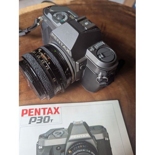 Appareil Photo Argentique Pentax P30t Et Ses Objectifs