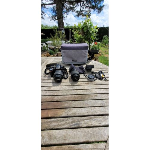 Nikon D3200 Reflex 24 mpix + Deux objectifs