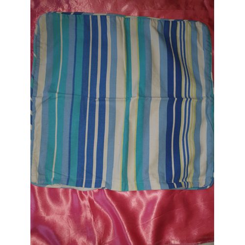 Housse De Coussin Blanc Et Camaïeu Bleu