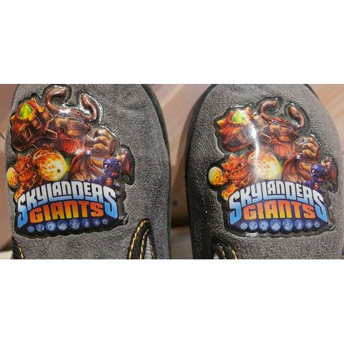 Chausson Gris 31 Skylanders Giants
