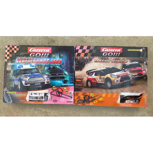 2 boites circuit voitures Carrera Go
