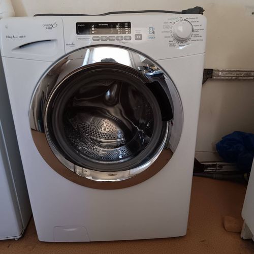 Machine à laver Candy Grand'O Vita 10kg 1300 tours/min a+++