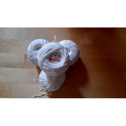 Quatre Bobines De Fil Blanc À Crocheter "Ancora" N°6 De 50 Grammes Chacunes