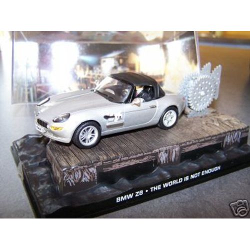 Bmw Z8 The World Is Not Enough-Bburago