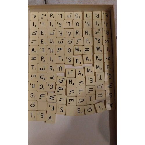 Lot 102 Lettres Scrabble