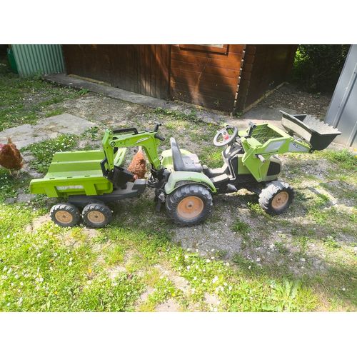 Tracteur Avec Pelle À Pédales Et Remorque Falk