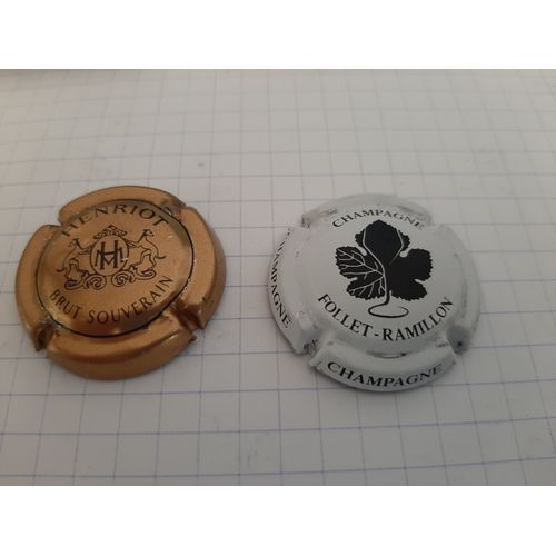 Lot De 2 Belles Capsules Champagne Henriot Et Follet Ramillon