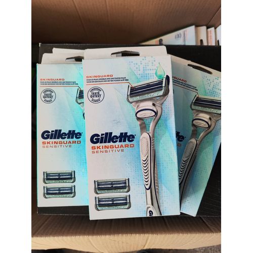 Rasoir Gillette Sensitive 