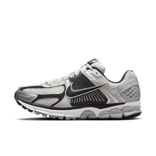 Chaussure Nike Zoom Vomero 5 Pour Homme Metallic Silver/pure Platinum/blanc/noir Fj4151004
