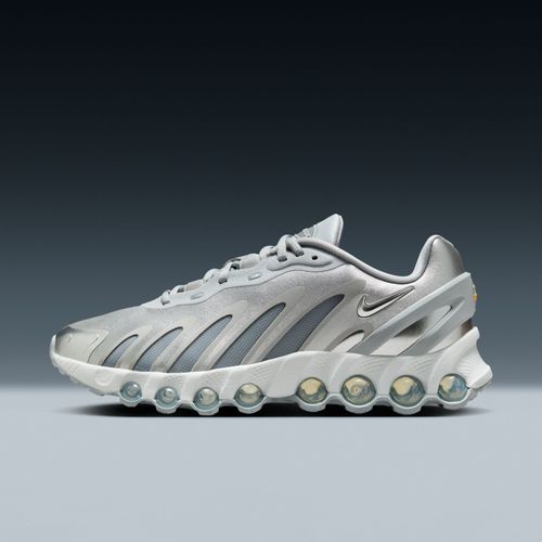 Chaussure Nike Air Max Dn8 Pour Femme Wolf Grey/off White/off White/metallic Silver Hf5509001