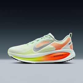 Chaussure De Running Sur Route Nike Vomero 18 Pour Homme