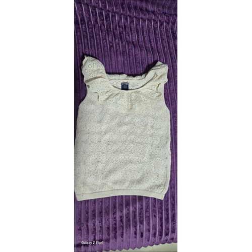 Tee-Shirt Sans Manche En Très Bonne État Taile 24 Mois De La Marque Kiabi