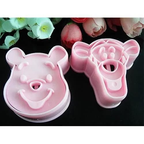 2 Moules Gateaux Mickey Emportes Piece Cake Design