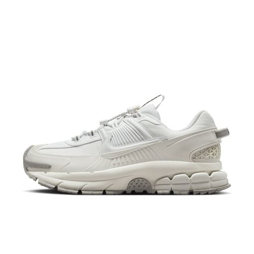 Chaussure D'hiver Nike Zoom Vomero Roam Pour Femme Summit White/light Bone/light Iron Ore/summit White Hv6410100