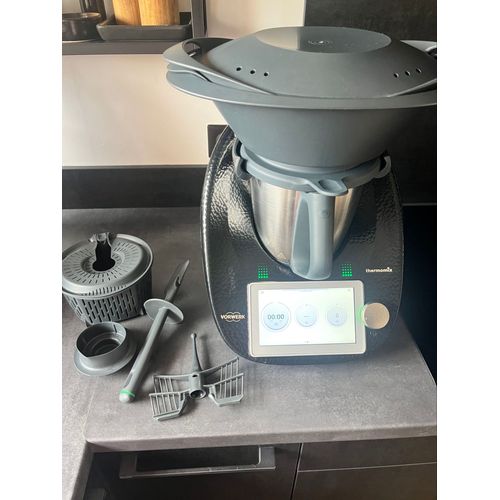 Thermomix noir scintillant 
