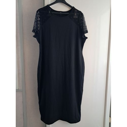 Robe Neuve Taille 46-48 Coeurs Aux Manches