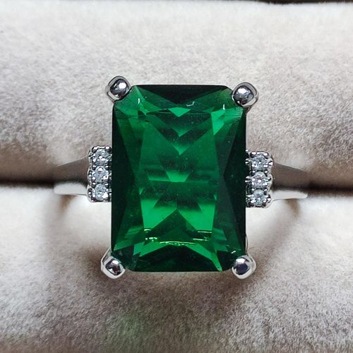 Bague En Cristal Vert Émeraude Taille 56