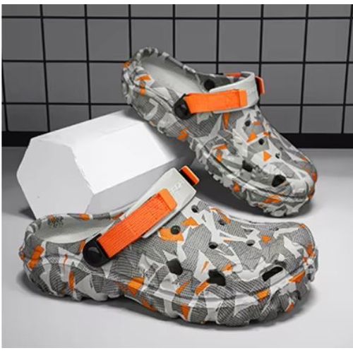 Nouveaux Sabots Pour Hommes/Femme, Chaussures De Plage, De Piscine Et De Jardin, Sabots De Maison. Plusieurs Modèle Et Pointure Disponibles.
