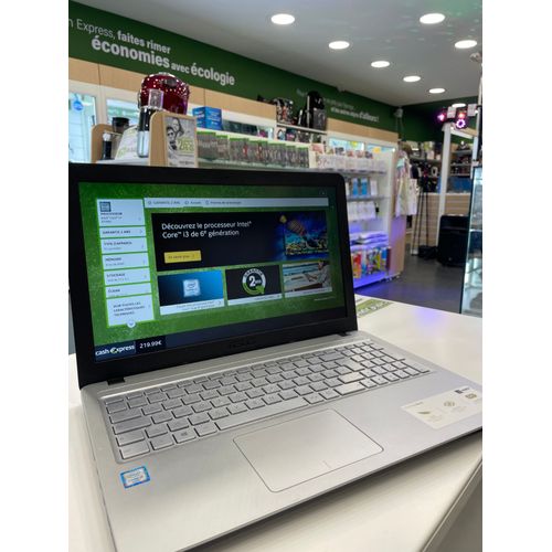 Asus VivoBook 15 X540UAR - 15" Intel Core i3-6100U - 2.3 Ghz - RAM 8 Go - SSD 512 Go