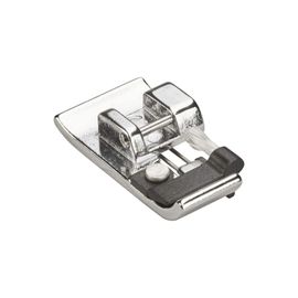Pied pour surjet (pied C) - Compatible b37 & b38 - Bernette - Finitions nettes et couture anti-effilochage