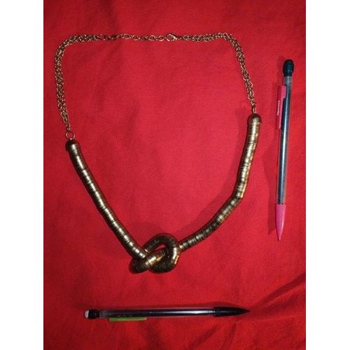 Collier Fantaisie Original Dore Longueur Totale 71 Cms Peut Se Nouer Ou Non