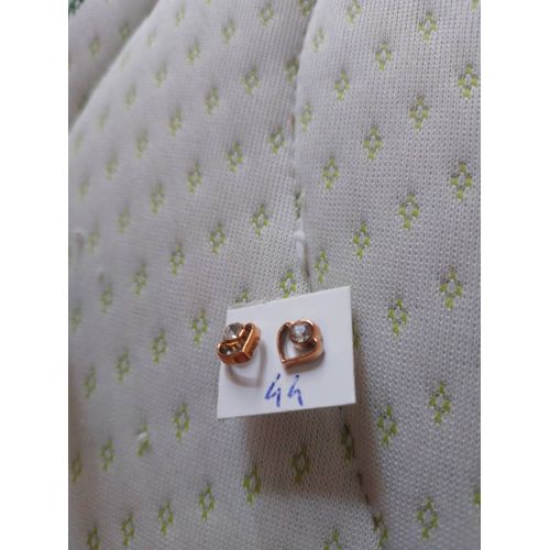 Boucles D'oreilles Coeur Rubis Blanc