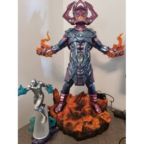 Statue Galactus Resinesideshow. S'Allume Led Etat Neuf 4 Fantastique Sans Surfer