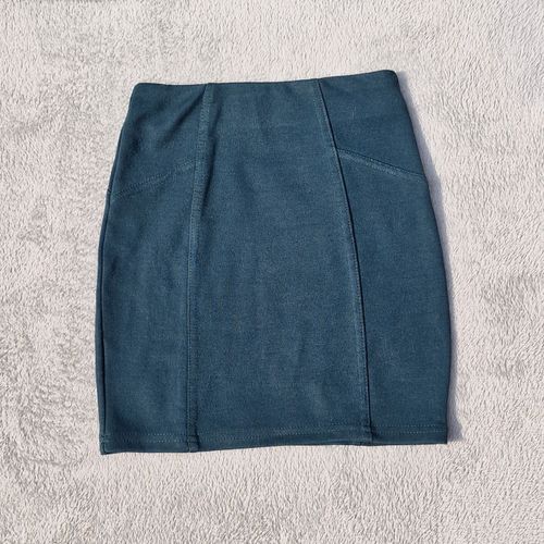 Mini Jupe Moulante Vert Foncé Pull &amp Bear Taille Xs