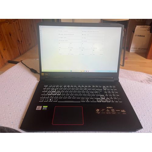 Acer Nitro 5 - 17.3" Intel Core i5-10300H - 2.5 Ghz - Ram 24 Go - SSD 1 To