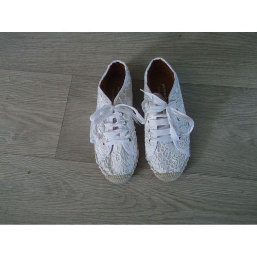 Baskets Heyraud Très Chic Dentelle Blanches Taille 37 Tbe