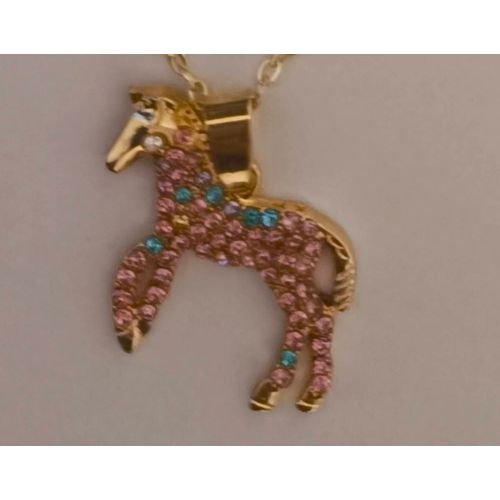 Pendentif Cheval Avec Sa Chaîne