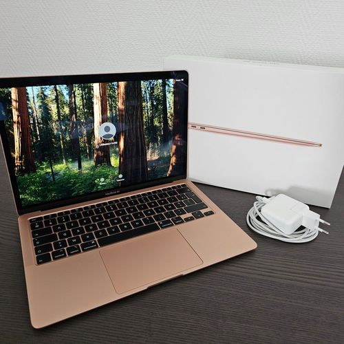 Apple MacBook Air mi-2020 - 13" Intel Core i3 - Ram 8 Go - DD 256 Go - Rose doré