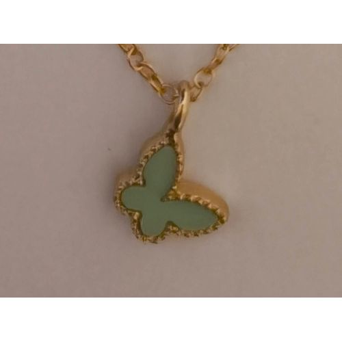 Pendentif En Forme De Papillon 🦋 Et Sa Chaîne
