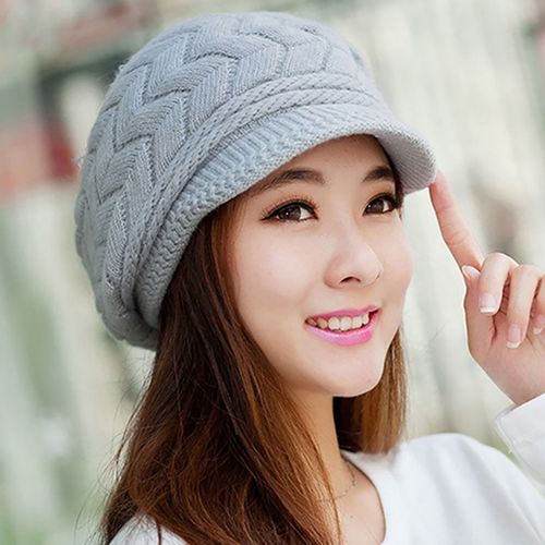 Chapeau Tricoté Décontracté Baggy Béret Avec Bord Plat Femmes Chapeau Chaud Pour Un Usage Quotidien Par Temps Froid-Gris Clair