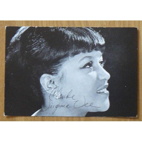 Autographe De Virginia Vee (Peters Sisters)