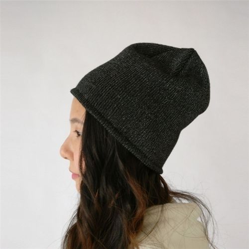 Chapeau Tricoté Réfléchissant Coupe-Vent Haute Élasticité Dôme Hip Hop Style De Rue Casquette D'avertissement De Jogging De Nuit Hiver Garder Au Chaud Couvre-Chef Pour Coureurs Cyclistes-Noir